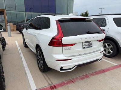 2024 Volvo XC60 B5 Plus Dark Theme
