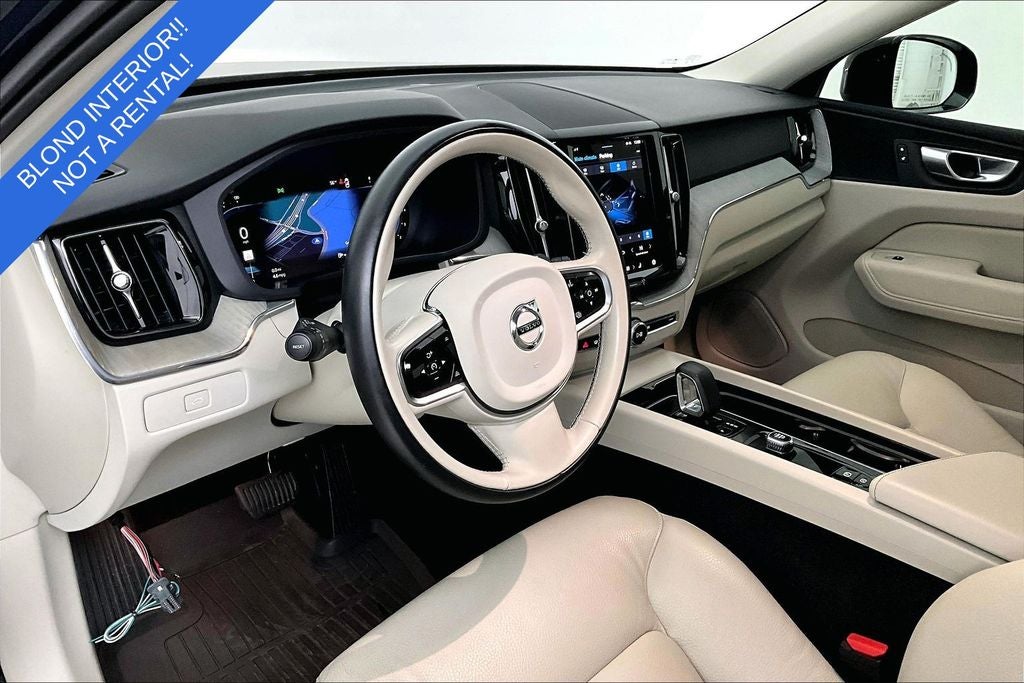 2024 Volvo XC60 B5 Plus Dark Theme