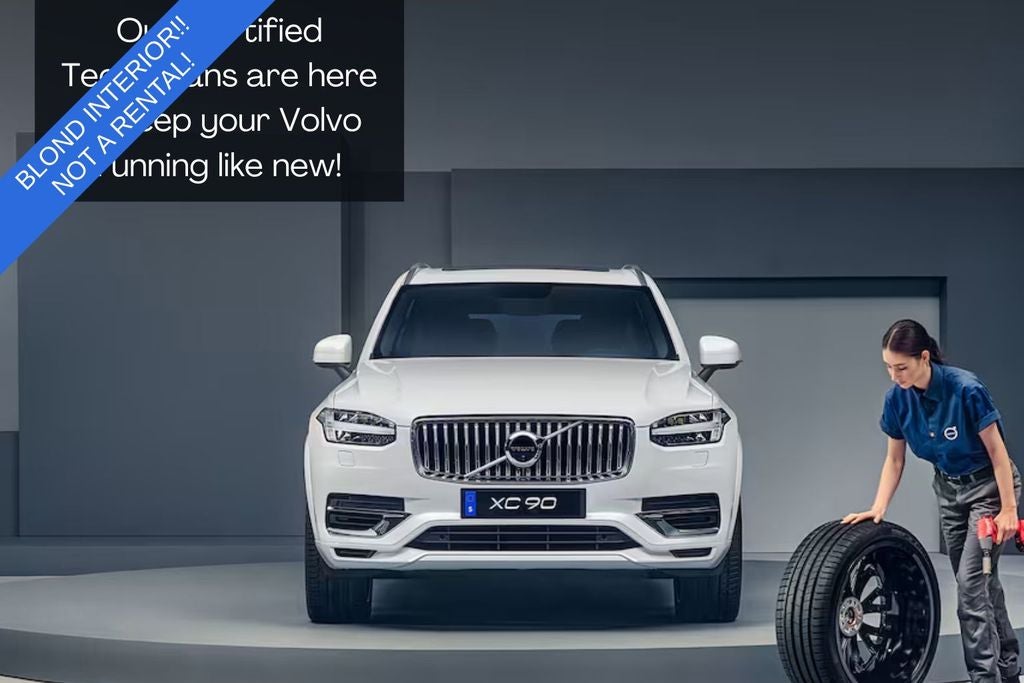 2024 Volvo XC60 B5 Plus Dark Theme