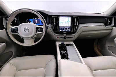 2024 Volvo XC60 B5 Plus Dark Theme
