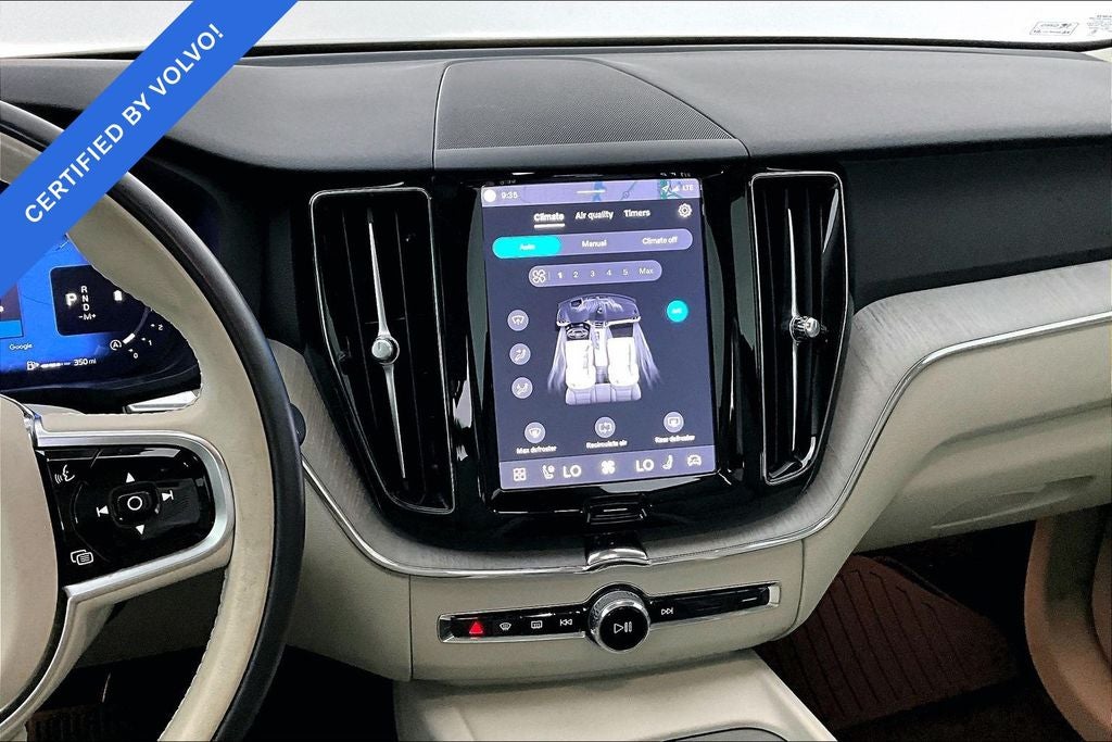 2024 Volvo XC60 B5 Plus Dark Theme