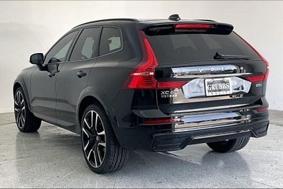 2024 Volvo XC60 B5 Ultimate Dark Theme
