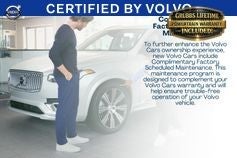 2024 Volvo XC60 B5 Ultimate Dark Theme