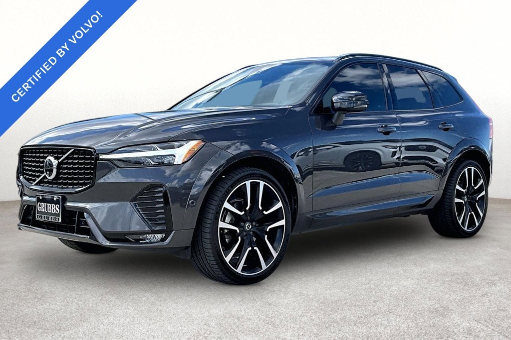 2024 Volvo XC60 B5 Ultimate Dark Theme