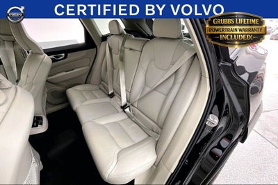 2024 Volvo XC60 B5 Ultimate Dark Theme