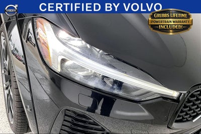 2024 Volvo XC60 B5 Ultimate Dark Theme