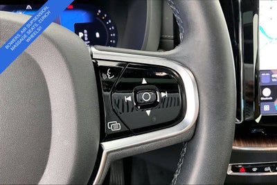 2024 Volvo XC60 B5 Ultimate Dark Theme