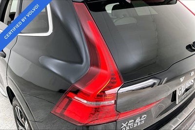 2023 Volvo XC60 B5 Plus Bright Theme