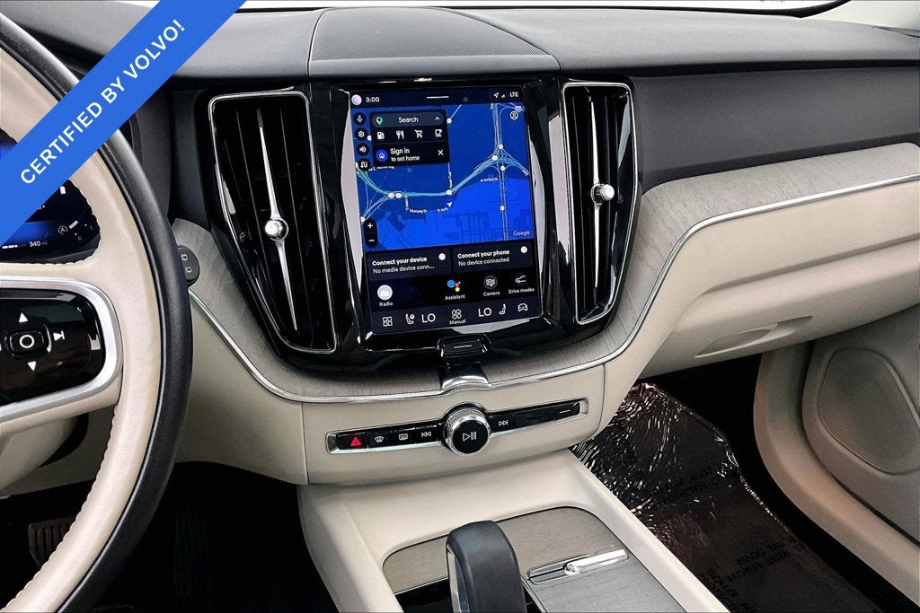 2023 Volvo XC60 B5 Plus Bright Theme