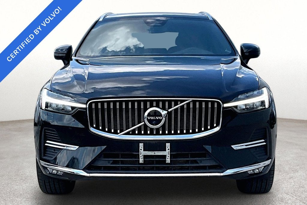 2023 Volvo XC60 B5 Plus Bright Theme