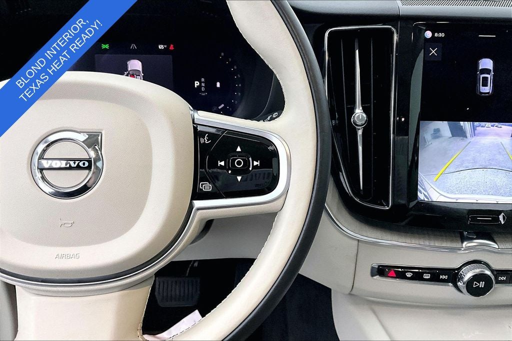 2023 Volvo XC60 B5 Plus Bright Theme