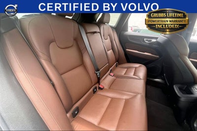 2023 Volvo XC60 B5 Plus Dark Theme