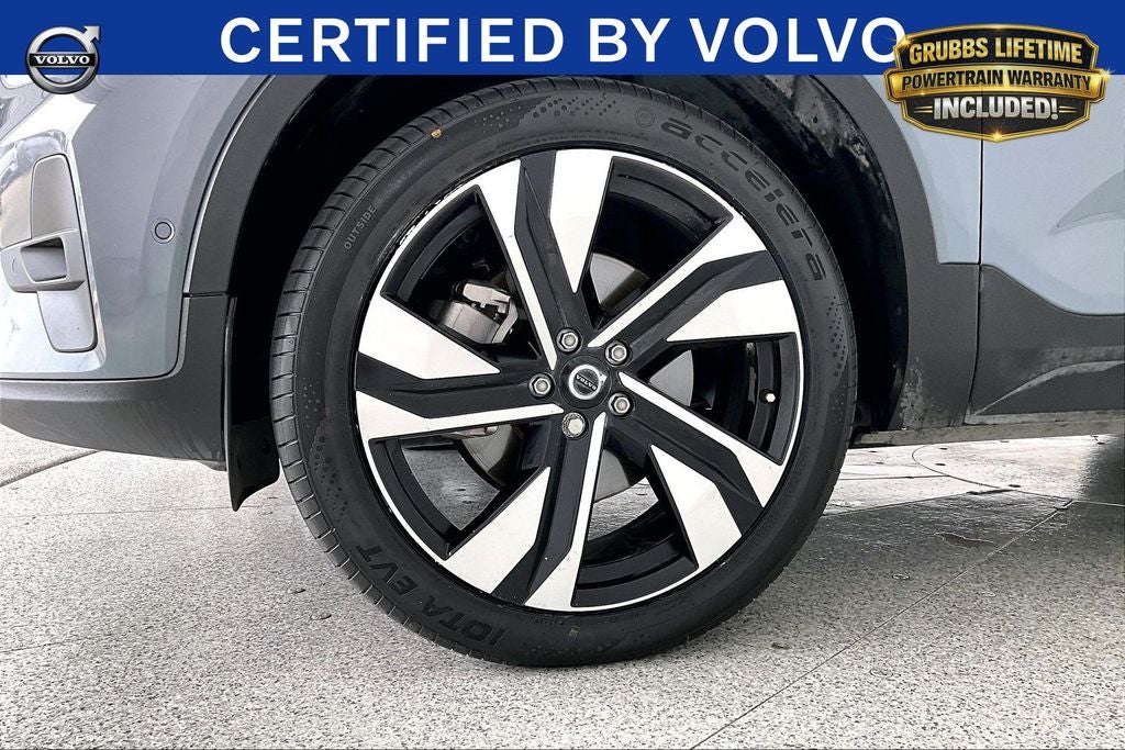 2023 Volvo XC40 Ultimate