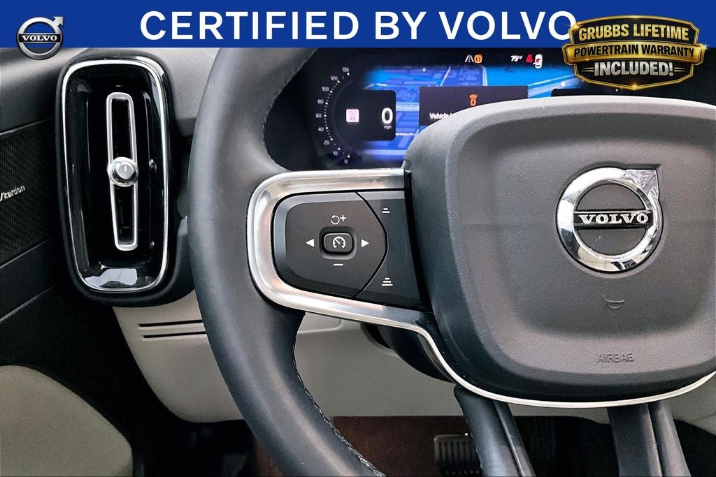 2023 Volvo XC40 Ultimate