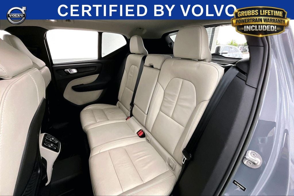 2023 Volvo XC40 Ultimate