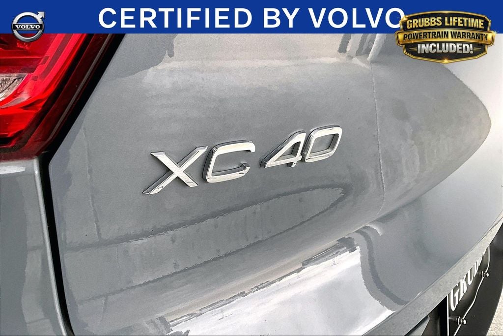 2023 Volvo XC40 Ultimate
