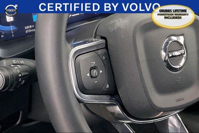 2025 Volvo XC40 B5 Plus Dark Theme