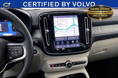 2025 Volvo XC40 B5 Plus Dark Theme