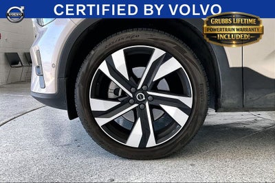 2023 Volvo XC40 B5 Plus Bright Theme