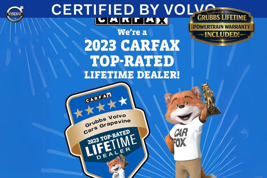 2024 Volvo XC40 B5 Plus Bright Theme