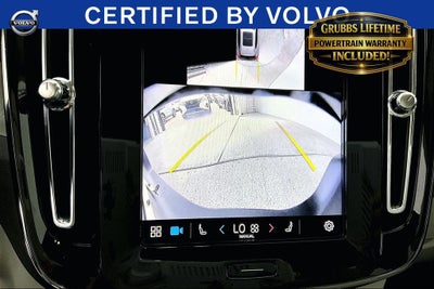 2024 Volvo XC40 B5 Plus Bright Theme