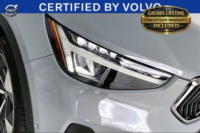 2024 Volvo XC40 B5 Plus Bright Theme