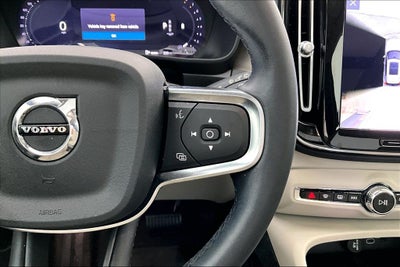 2023 Volvo XC40 Ultimate