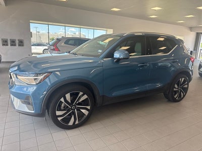 2023 Volvo XC40 Ultimate