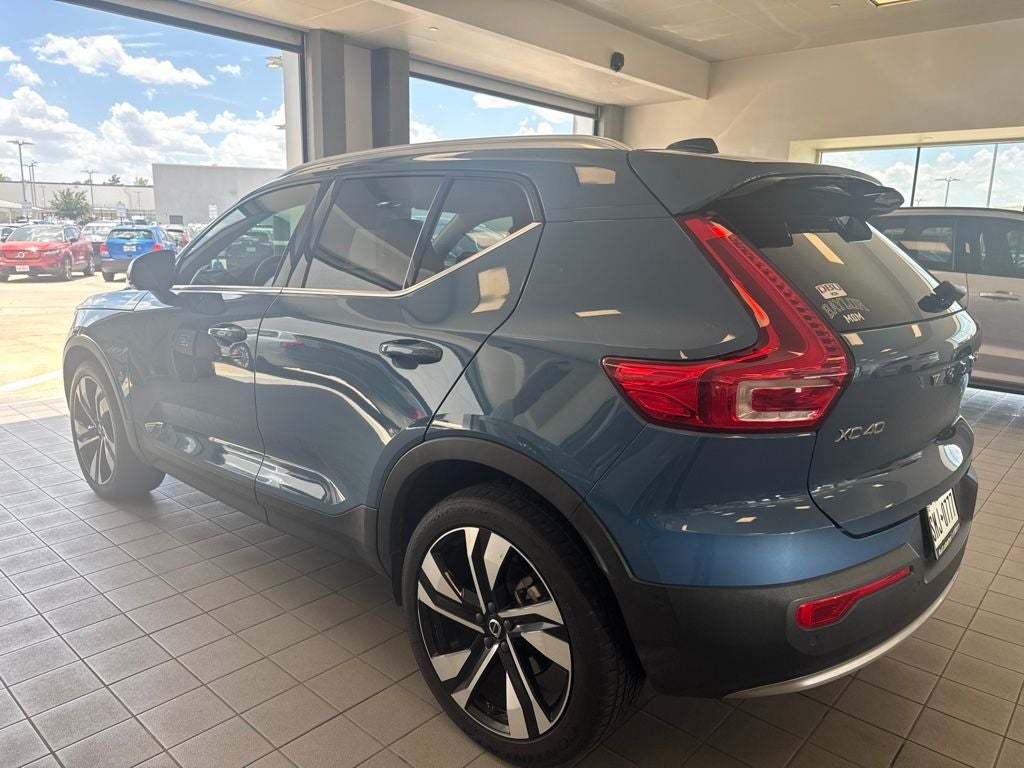 2023 Volvo XC40 Ultimate
