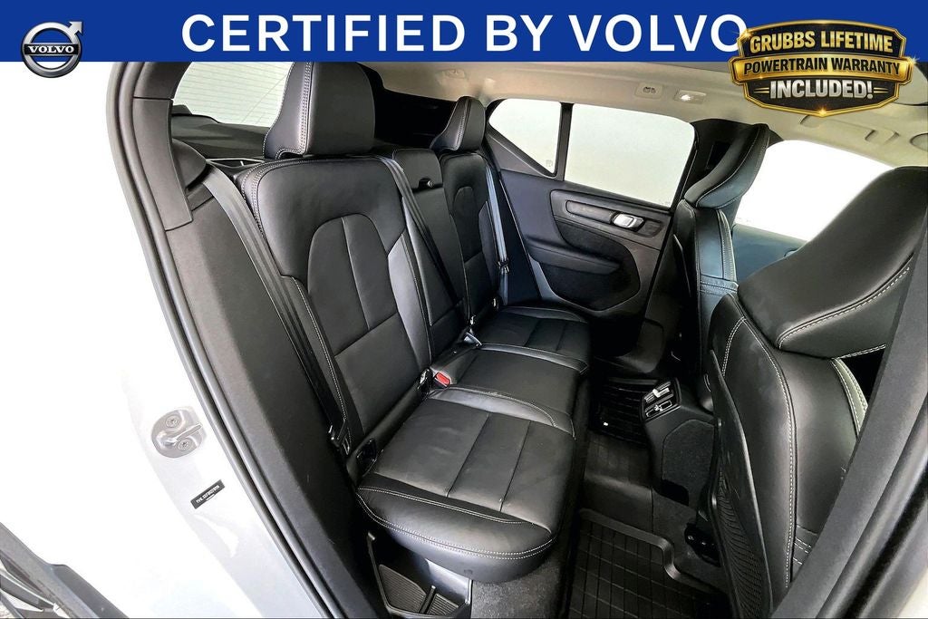 2024 Volvo XC40 Ultimate