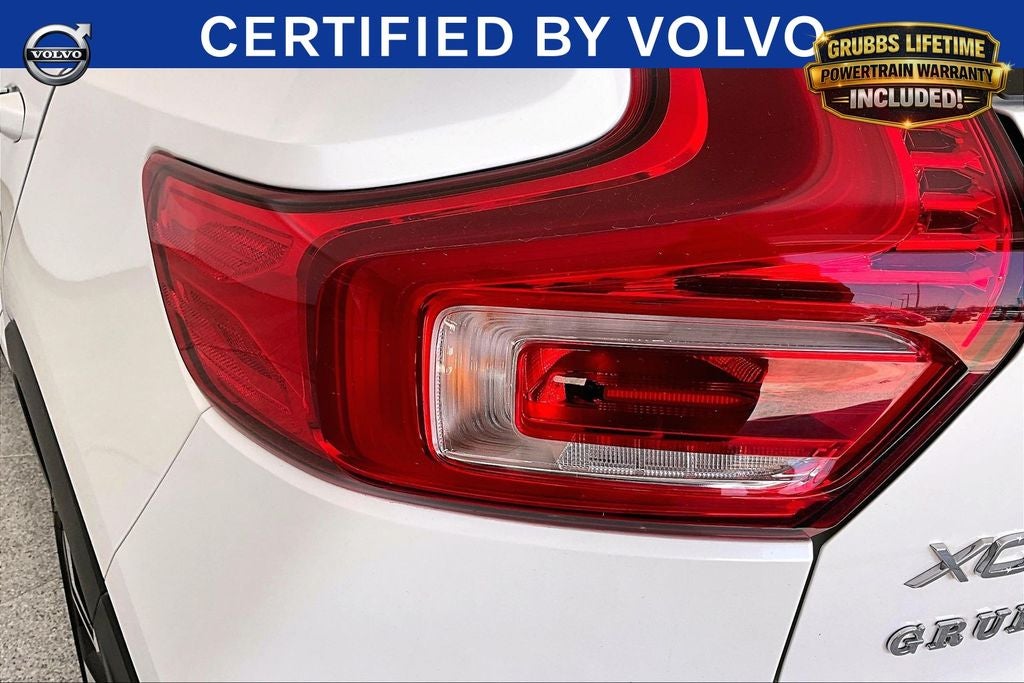 2024 Volvo XC40 Ultimate