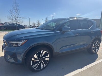 2023 Volvo XC40 Ultimate