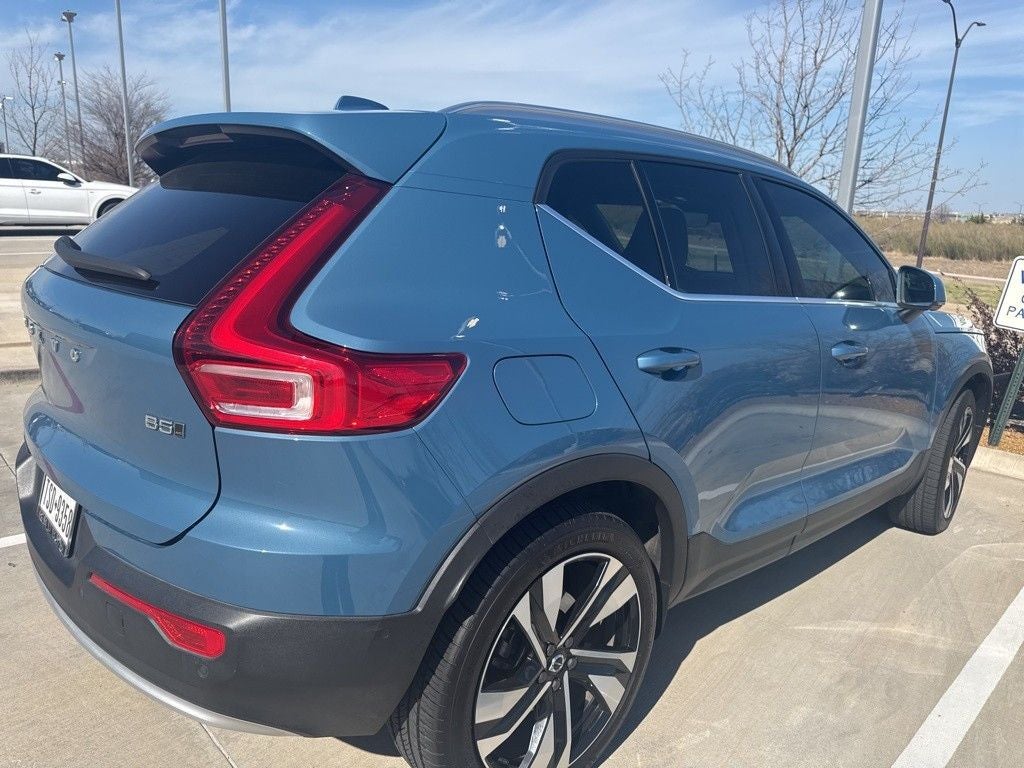 2023 Volvo XC40 Ultimate