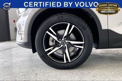2025 Volvo XC40 B5 Core