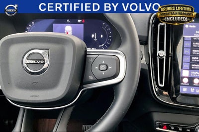 2025 Volvo XC40 B5 Core