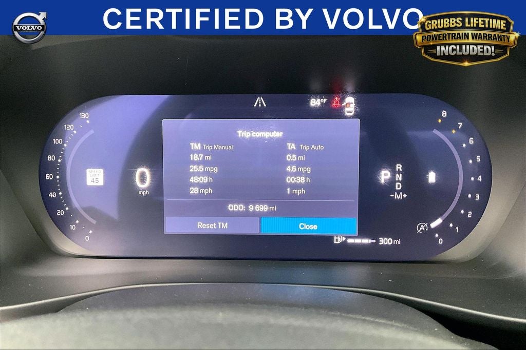 2025 Volvo XC40 B5 Core