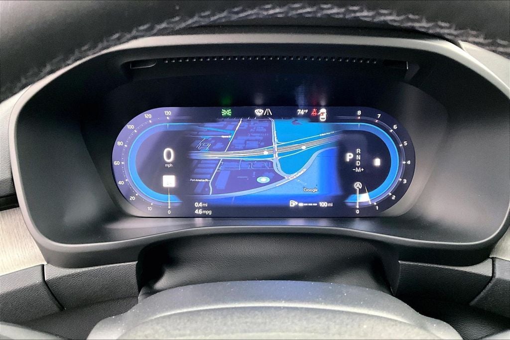 2025 Volvo XC40 B5 Core