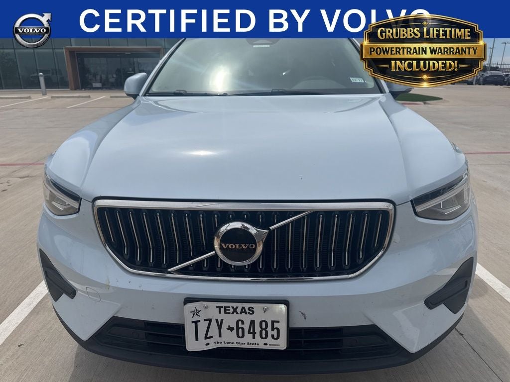 2024 Volvo XC40 B5 Core