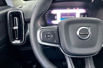 2024 Volvo XC40 B5 Core