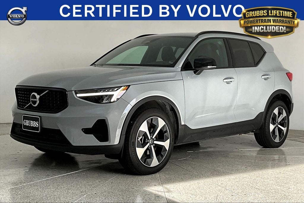 2024 Volvo XC40 B5 Core