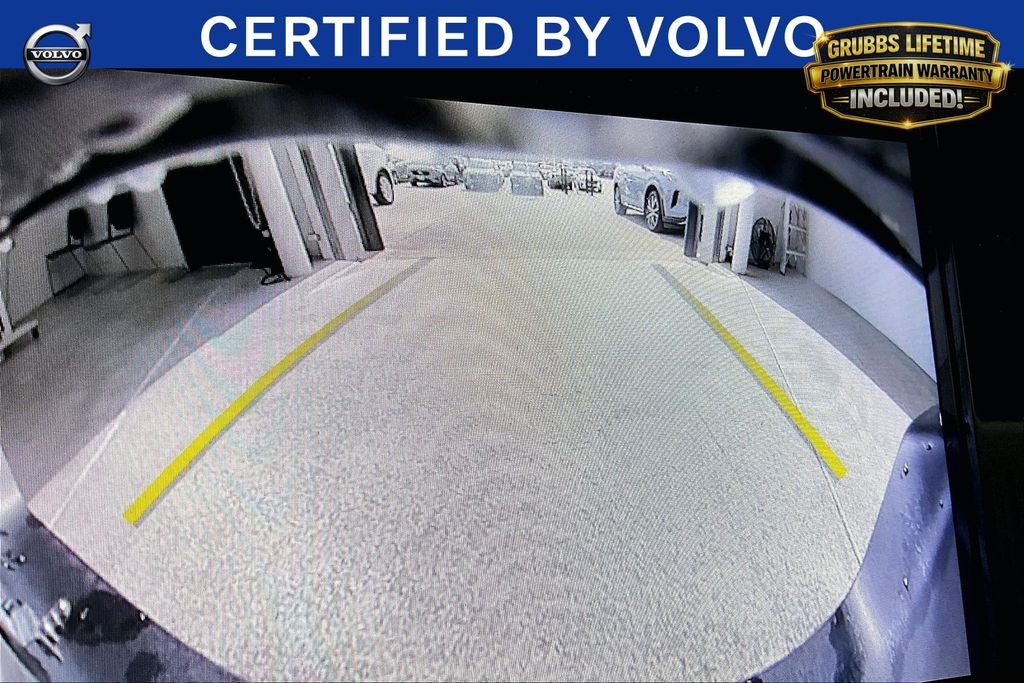 2024 Volvo XC40 B5 Core