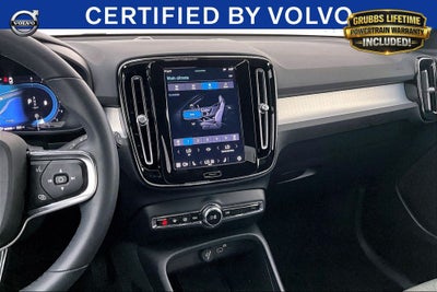 2024 Volvo XC40 B5 Core