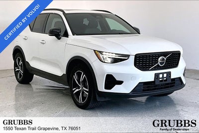 2024 Volvo XC40 B5 Core