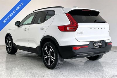 2024 Volvo XC40 B5 Core