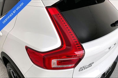 2024 Volvo XC40 B5 Core
