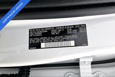 2024 Volvo XC40 B5 Core