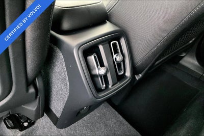 2024 Volvo XC40 B5 Core
