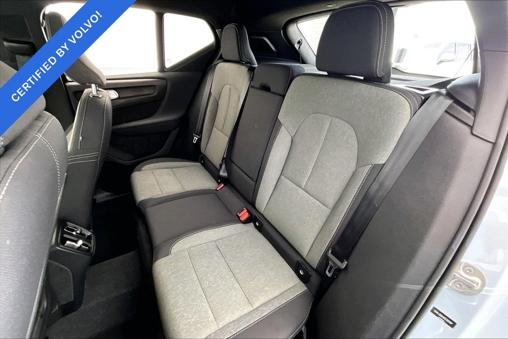 2024 Volvo XC40 B5 Core