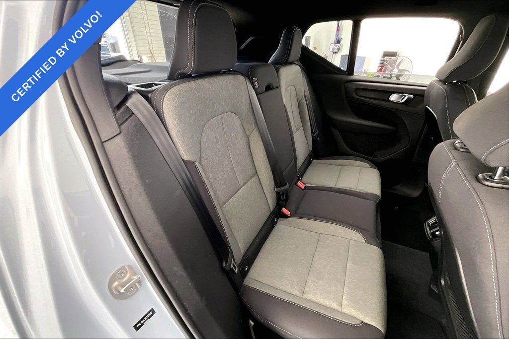 2024 Volvo XC40 B5 Core