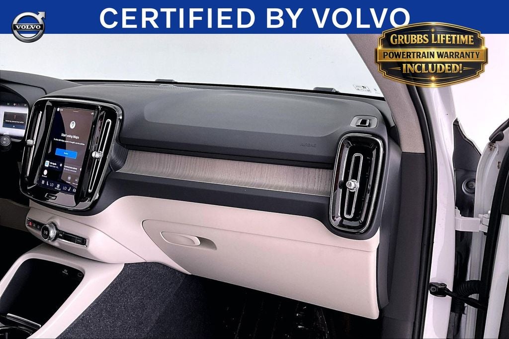2023 Volvo XC40 Ultimate